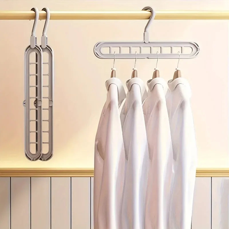 Magic Clothes Hangers, 4 Pack Wardrobe Hangers Multi Functional Closet Hangers Rotate Anti-Skid Folding