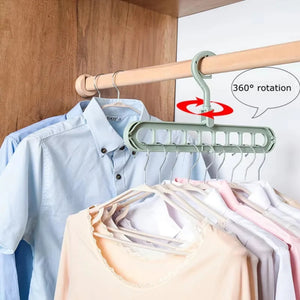 Magic Clothes Hangers, 4 Pack Wardrobe Hangers Multi Functional Closet Hangers Rotate Anti-Skid Folding