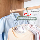 Magic Clothes Hangers, 4 Pack Wardrobe Hangers Multi Functional Closet Hangers Rotate Anti-Skid Folding